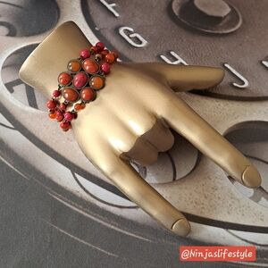 Elegant Vintage Inspired Coral and Carnelian Colored Beaded Bracelet